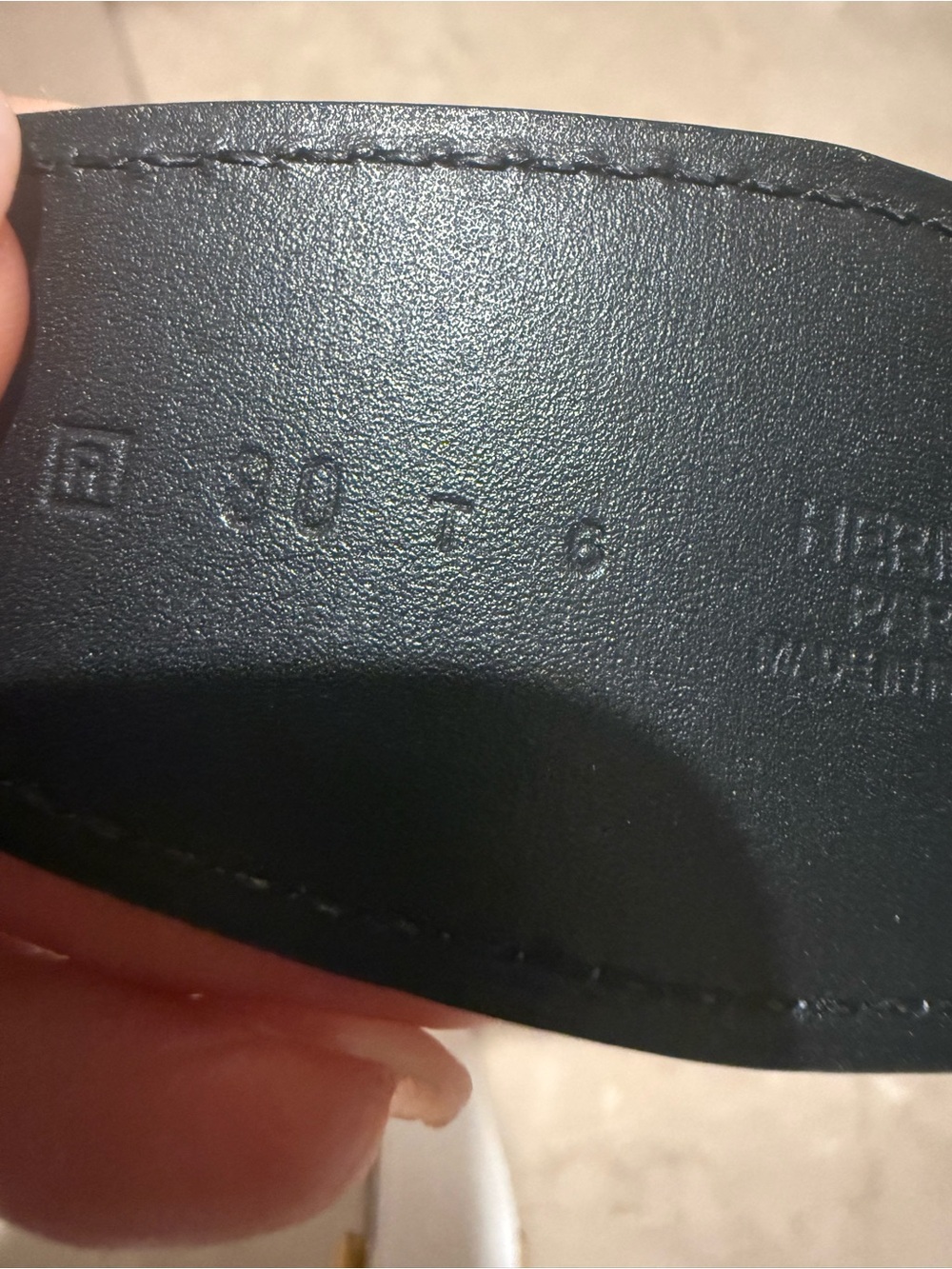 Hermès Black Reversible Belt with Gold 'H' Buckle - Picture 4 of 4